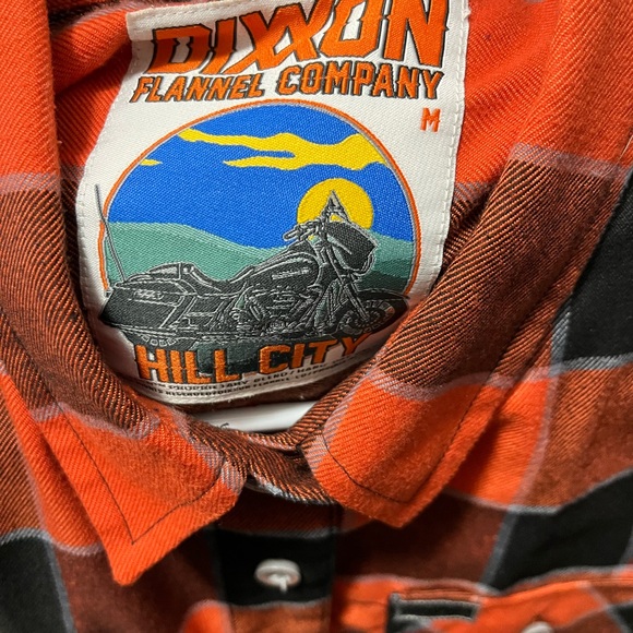 DIXXON Hill City women’s medium - Picture 2 of 2